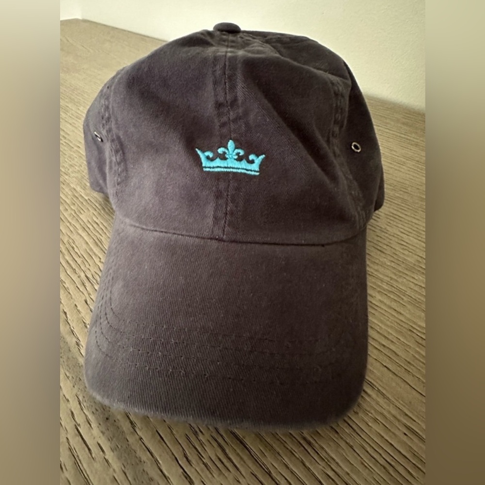New without tags Peter Millar men’s hat